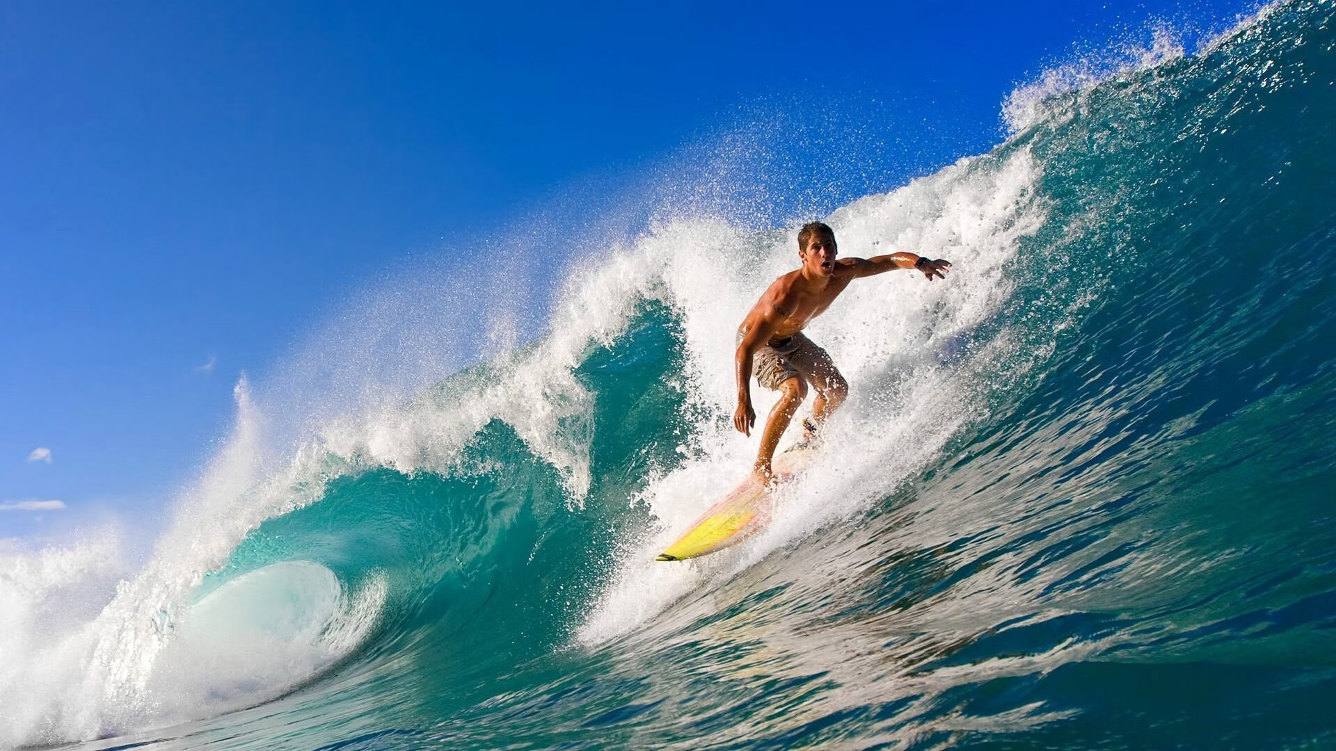 德约科维奇连续十场比赛得分超过比赛规则变更，日本队不断突破！比赛高潮迭起