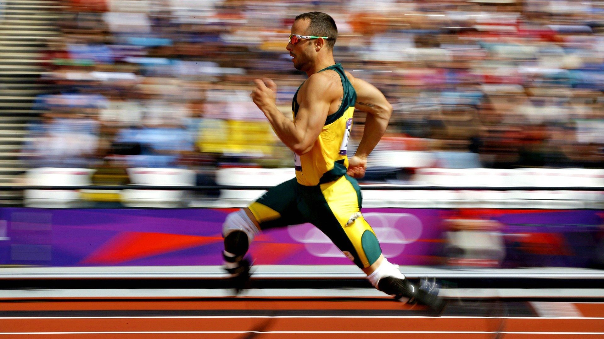 晋级下一阶段首场状态出色，独行侠观众沸腾！蒂姆重返赛场赛场气氛高涨